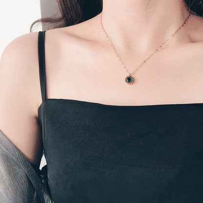 Emerald Dial Necklace | Gold