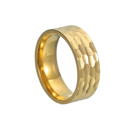 Varek Hammered Band Ring | Gold